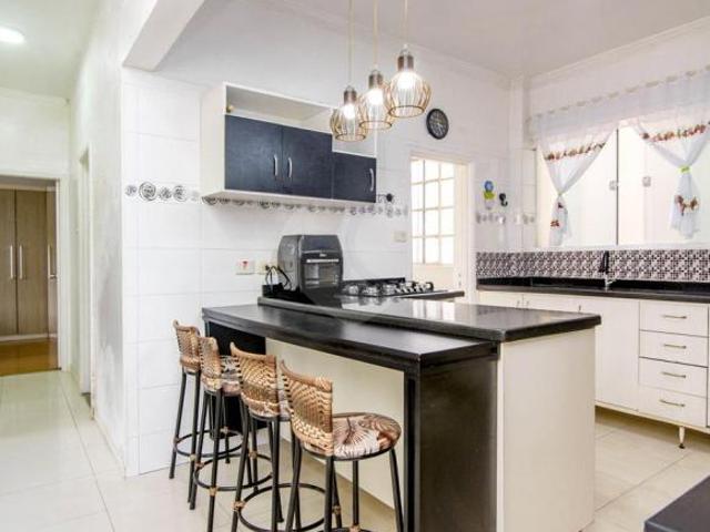 Apartamento Reformado no Centro | Espaço, Praticidade e Localização Imbatível!