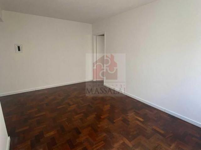 Apartamento reformado no Centro Histórico de Porto Alegre