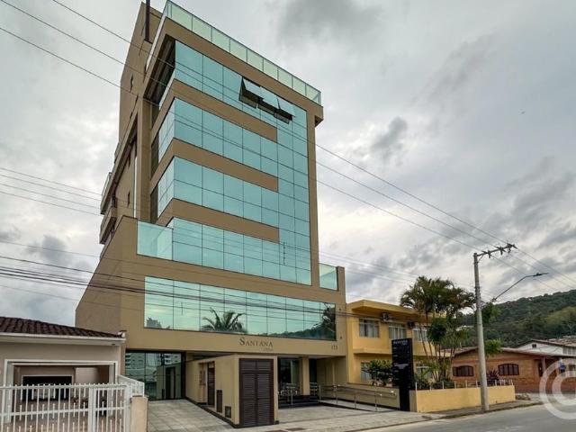 Apartamento residencial, 130.05m²