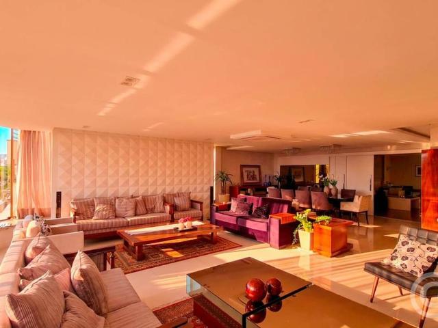 Apartamento residencial, 332.00m²