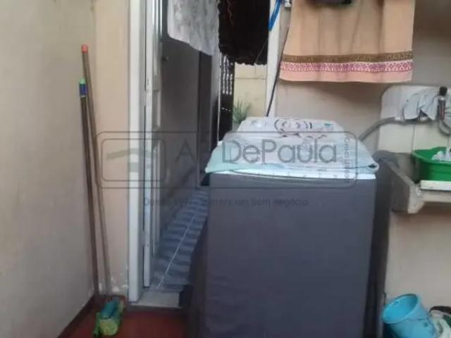 BENTO RIBEIRO Aceitando Financiamento Imobiliário e FGTS. Excelente Aptº Térreo composto de Sala, 2