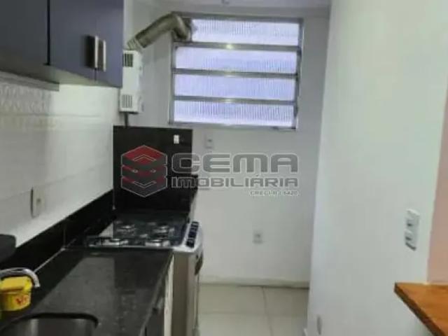Apartamento / Residencial / Centro