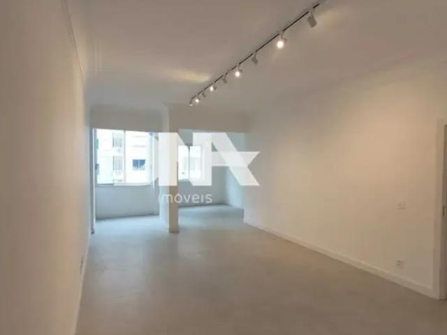Apartamento / Residencial / Copacabana