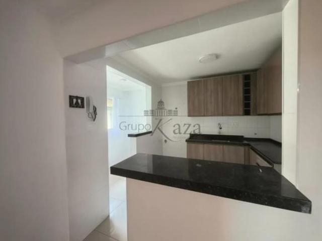 Apartamento Residencial Intervale Vila Industrial 3 Dormitórios 90m²