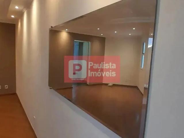 Apartamento residencial para locação de 60m² com 2 dormitórios, sala, cozinha, banheiro, sacada, 1