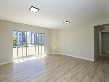 Apartamento retrofit com 3 quartos e 2 vagas no Ahú