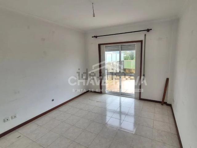 Apartamento, Rio Meão