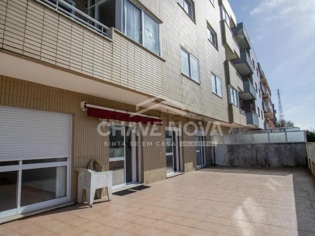 Apartamento, Rio Meão