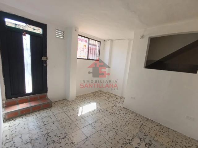 APARTAMENTO ROBLEDO CERCA I.E. TOMÁS CARRASQUILLA