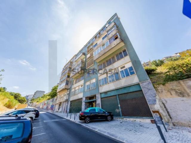 Apartamento Rua Arco do Carvalhão