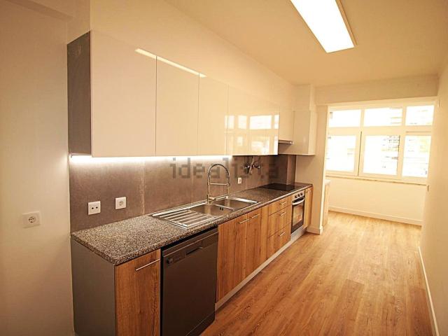 Apartamento, São Domingos de Benfica