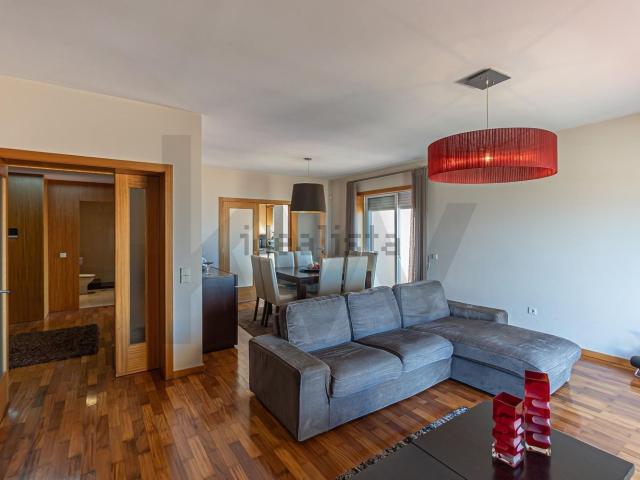 Apartamento, São Felix da Marinha