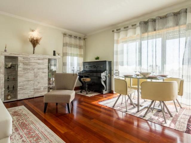 Apartamento, São Felix da Marinha