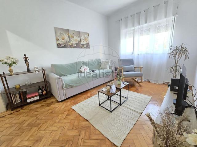 Apartamento, São João Baptista