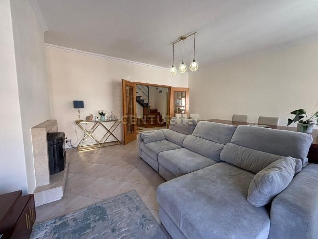 Apartamento, São João Baptista