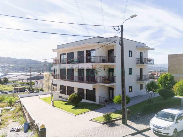 Apartamento, São Jorge Selho