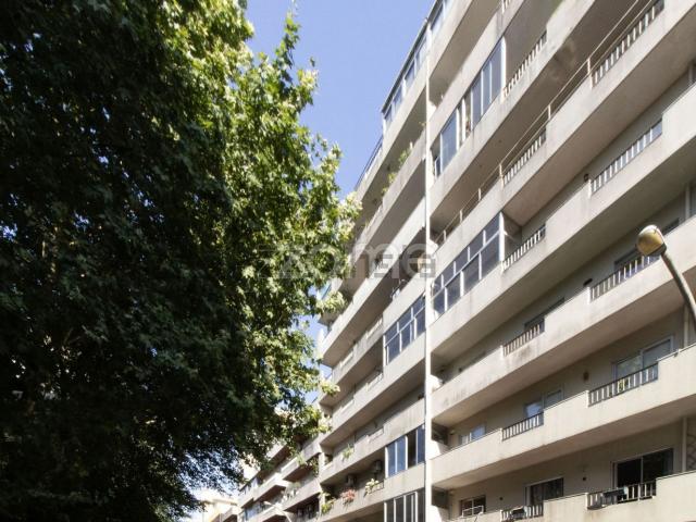Apartamento, São José de São Lázaro e São João do Souto