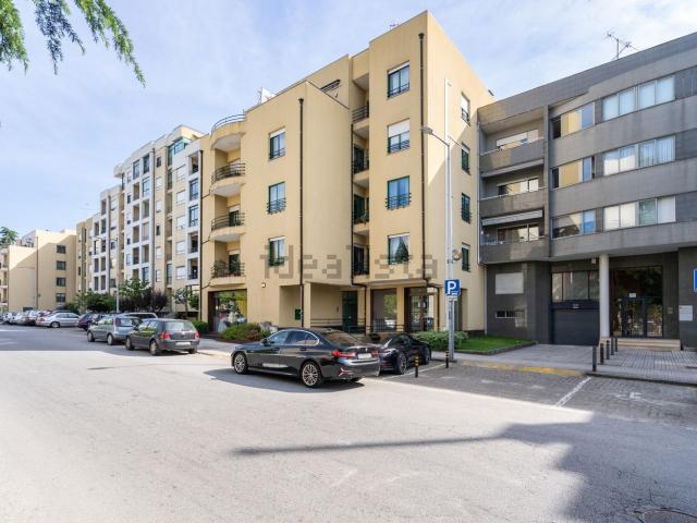 Apartamento, São José de São Lázaro e São João do Souto