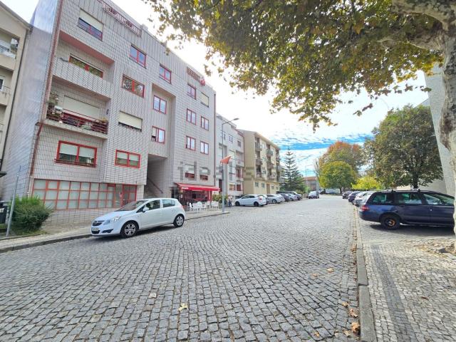 Apartamento, São José de São Lázaro e São João do Souto