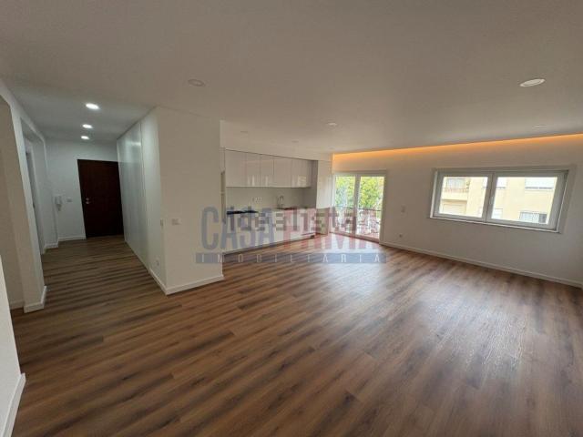 Apartamento, São José de São Lázaro e São João do Souto