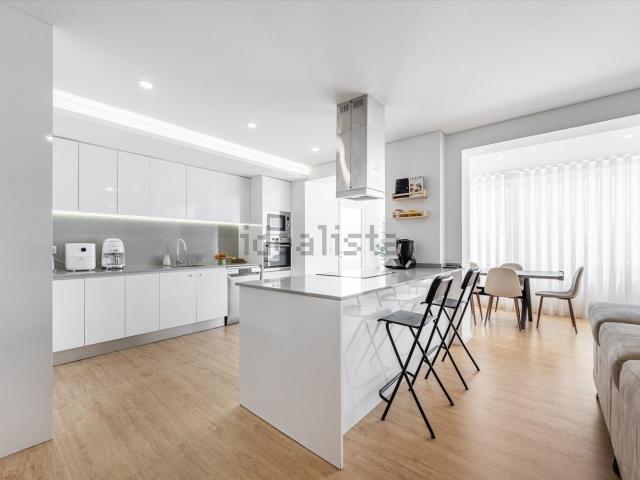 Apartamento, São José de São Lázaro e São João do Souto