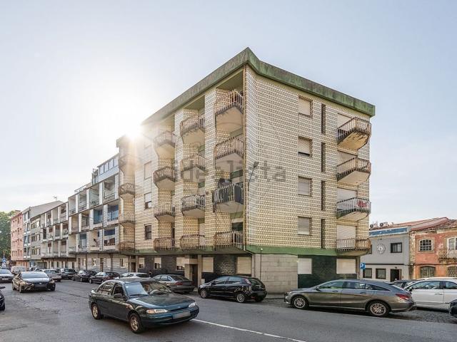 Apartamento, São José de São Lázaro e São João do Souto