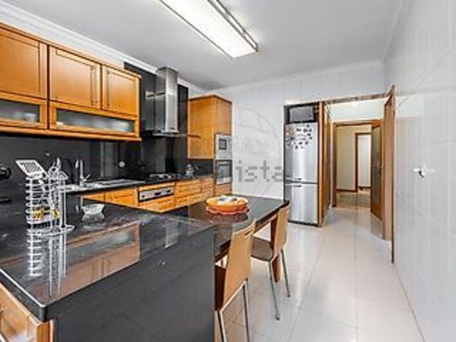 Apartamento, São José de São Lázaro e São João do Souto
