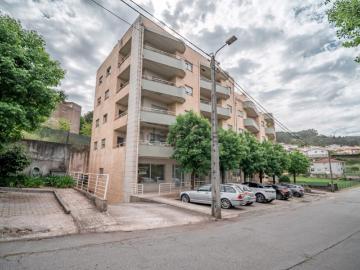 Apartamento à venda em Oliveira, Vila Nova de Famalicão - Cozinha equipada