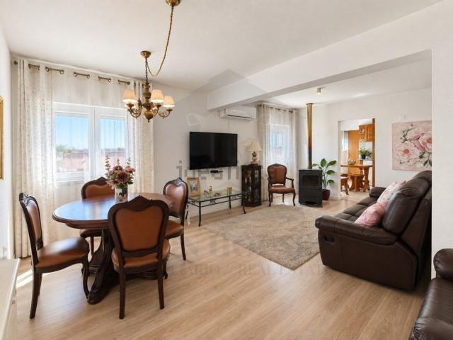 Apartamento, São Sebastião