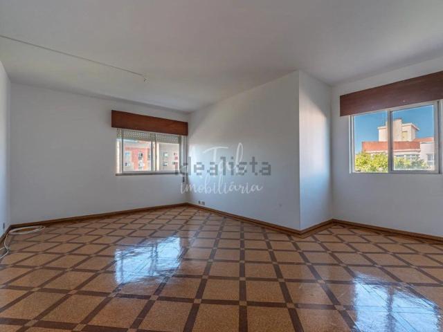 Apartamento, São Sebastião