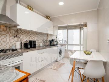 Apartamento, São Sebastião