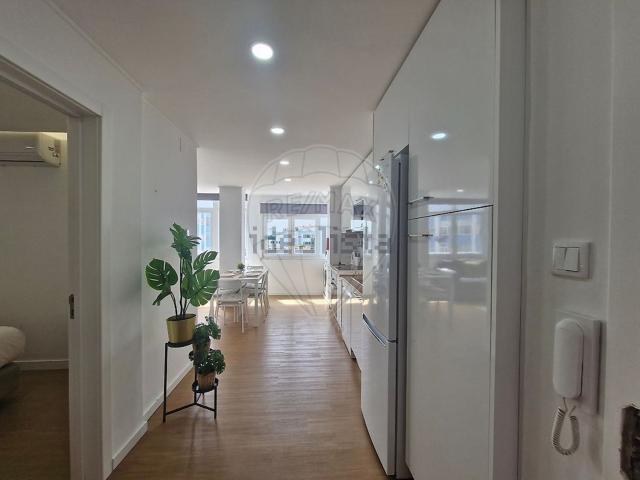 Apartamento, São Sebastião