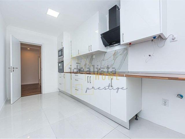 Apartamento, São Sebastião