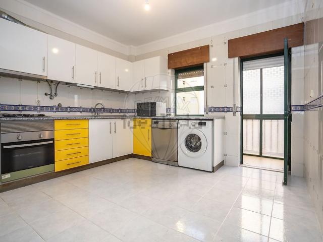 Apartamento, São Sebastião