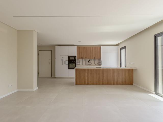 Apartamento, São Sebastião