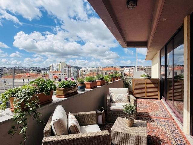 Apartamento, São Sebastião