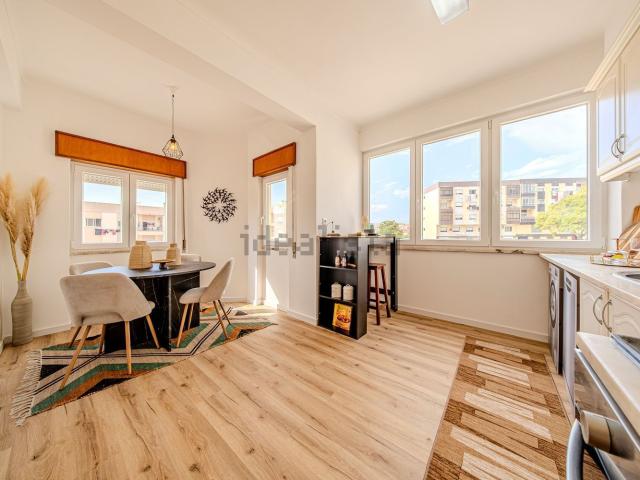 Apartamento, São Sebastião