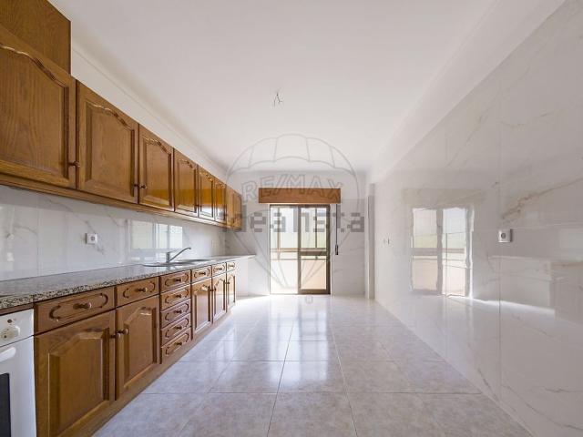 Apartamento, São Sebastião