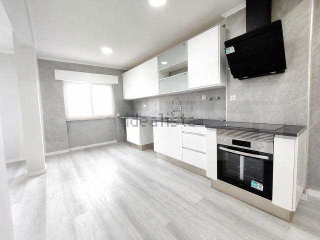 Apartamento, São Sebastião