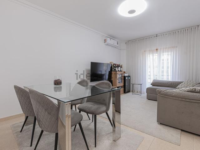 Apartamento, São Sebastião