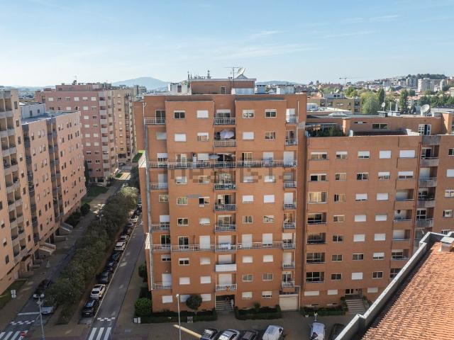 Apartamento, São Victor