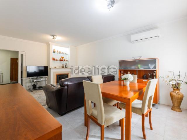 Apartamento, São Victor