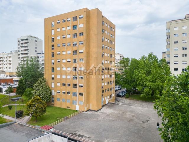 Apartamento, São Victor