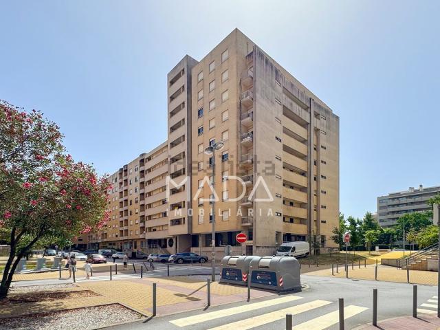 Apartamento, São Victor