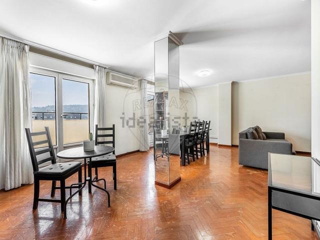 Apartamento, São Victor