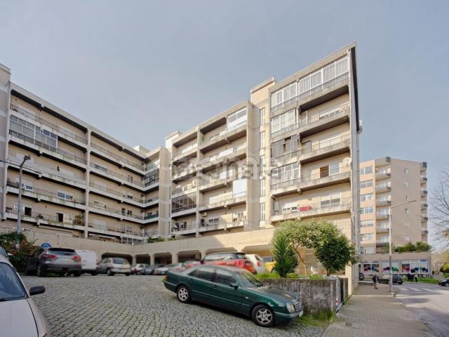 Apartamento, São Victor