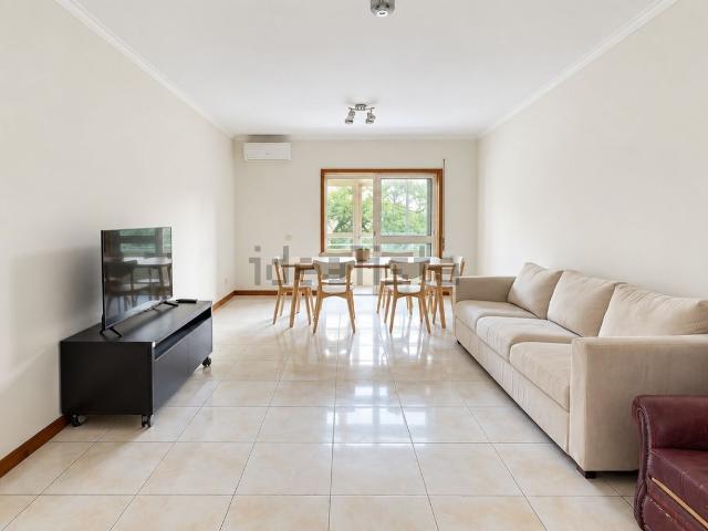 Apartamento, São Victor