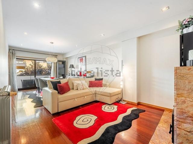 Apartamento, São Victor
