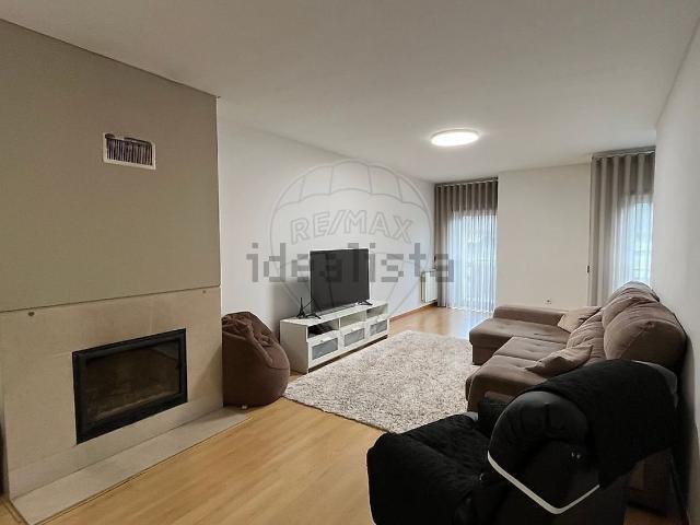 Apartamento, São Victor