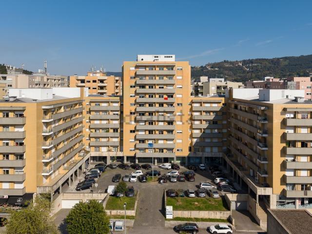 Apartamento, São Victor
